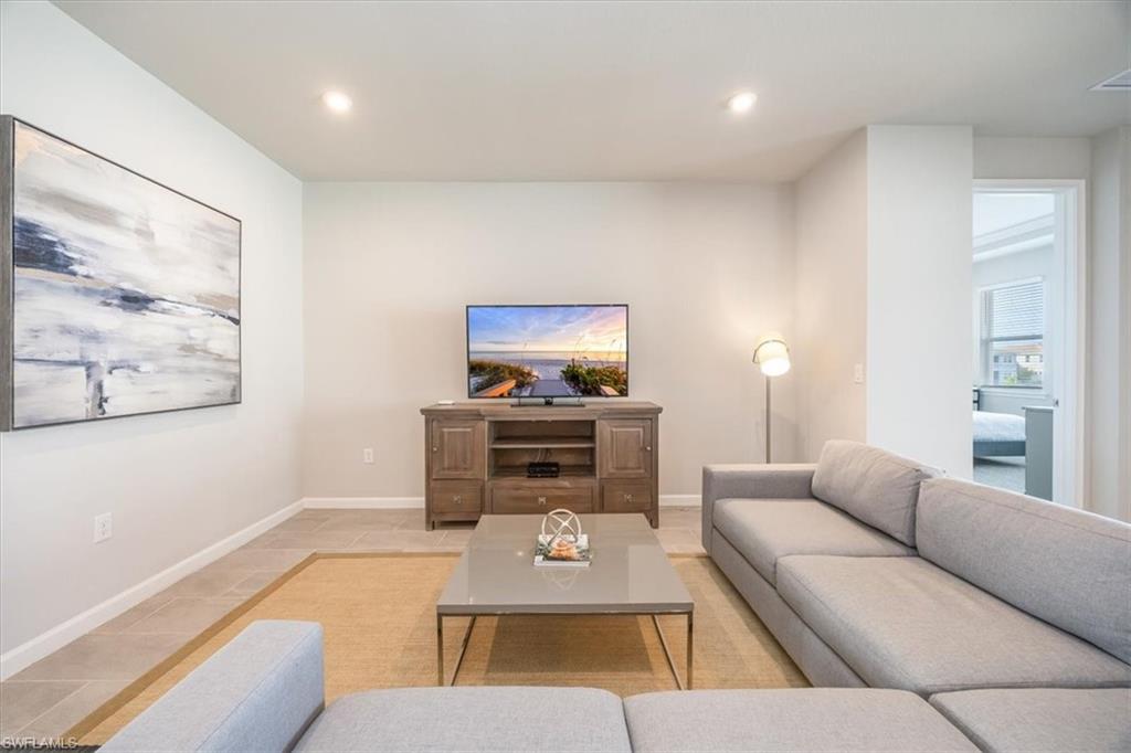 4687 Arboretum CIR 203 photo 6
