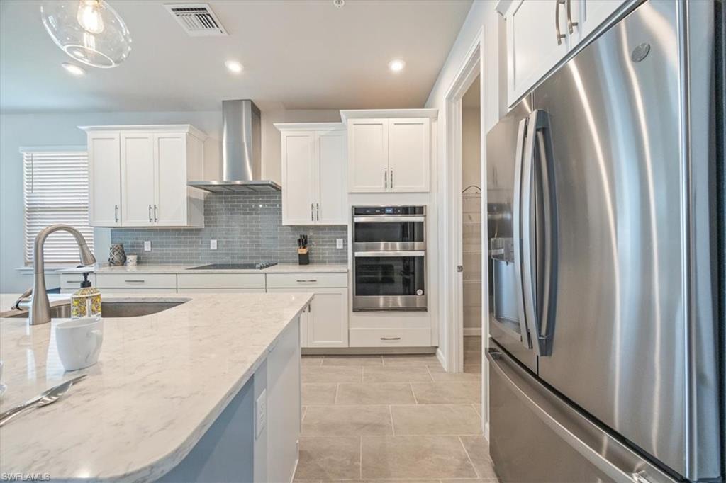 4687 Arboretum CIR 203 photo 12