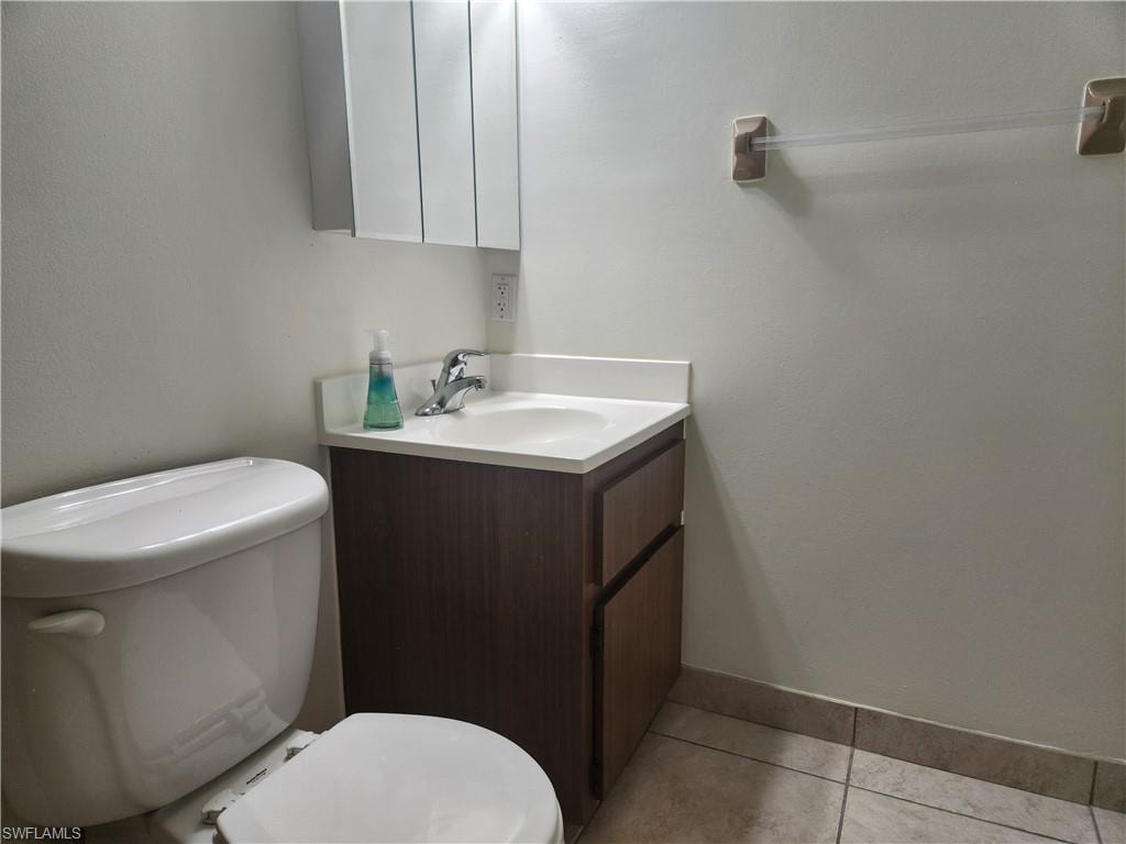 1623 SW Santa Barbara PL photo 16
