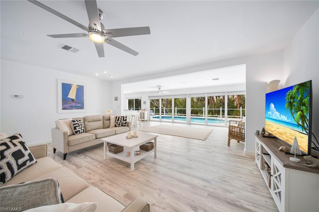 4639 Brainard Bayou RD