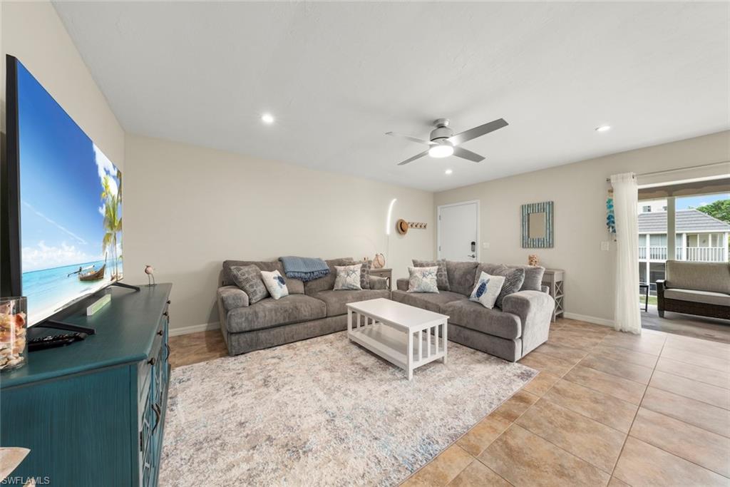 601 Periwinkle WAY D5 photo 18