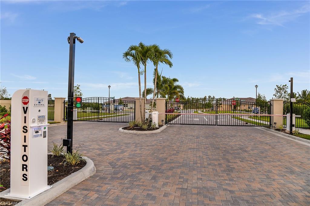 6677 Good Life ST photo 35