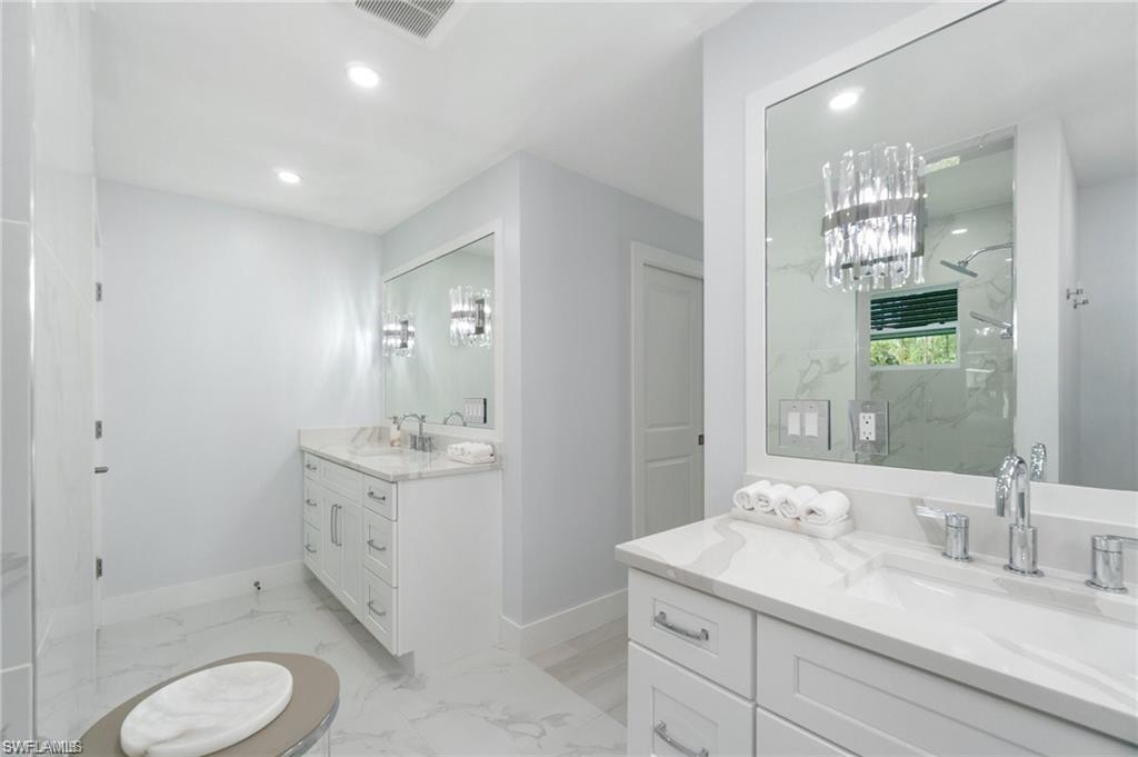 Master Suite bathroom