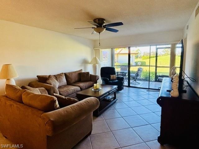 605 Augusta BLVD 4