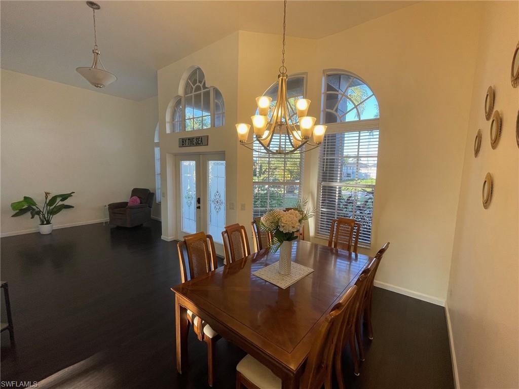 2409 SW 17th PL photo 12