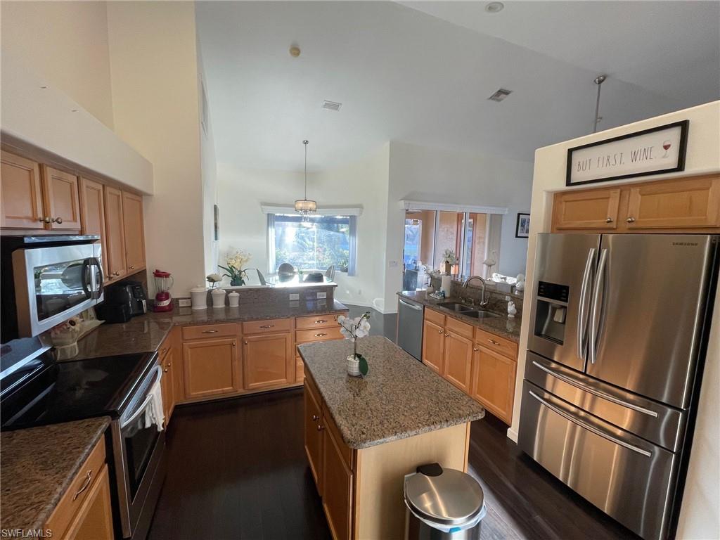 2409 SW 17th PL