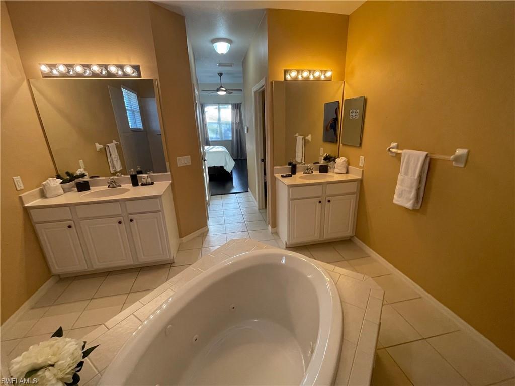 2409 SW 17th PL photo 18