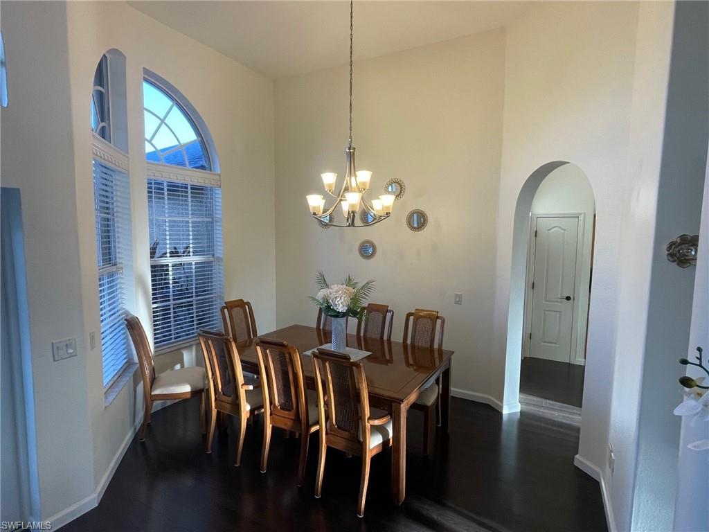 2409 SW 17th PL photo 11