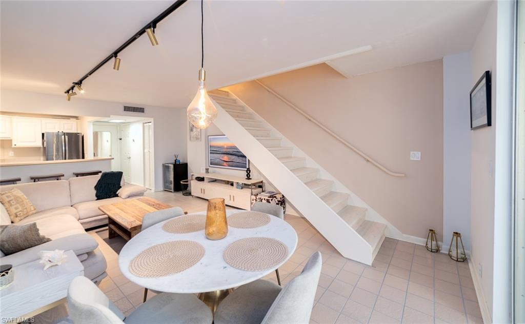 townhouse open concept dining area