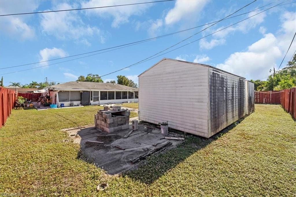 2960 Renee CT photo 44