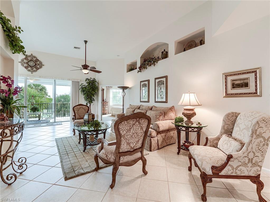 View  upon entry to the living room