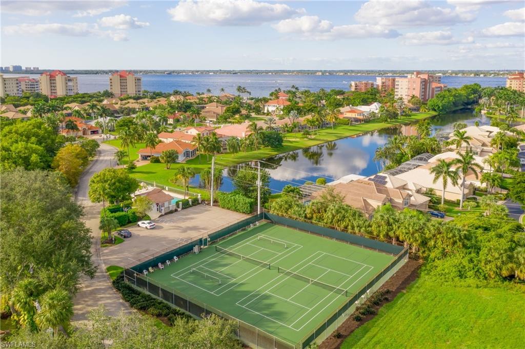 Bird's eye view of a large body of water