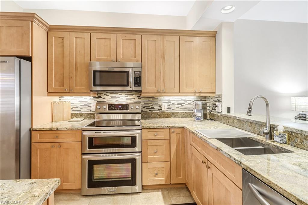 401 Bayfront PL 3205 photo 8