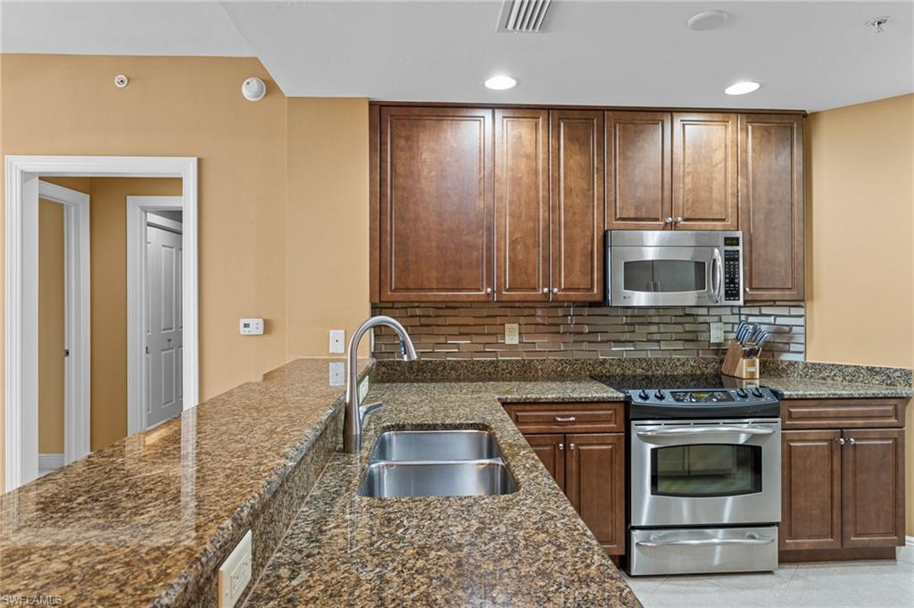 5793 Cape Harbour DR 615 photo 12