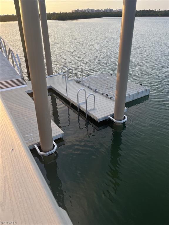 Kayak launching raft