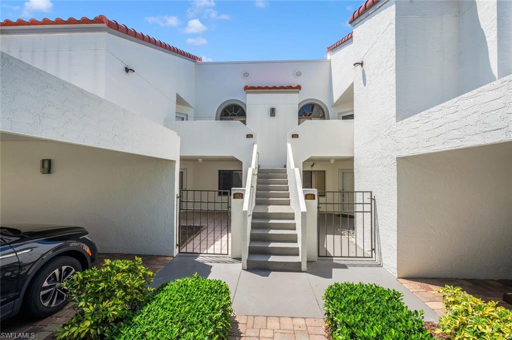 559 Beachwalk CIR U202 photo 24