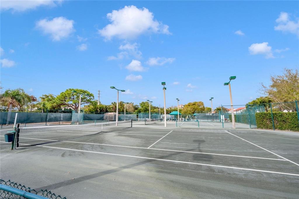 559 Beachwalk CIR U202 photo 33