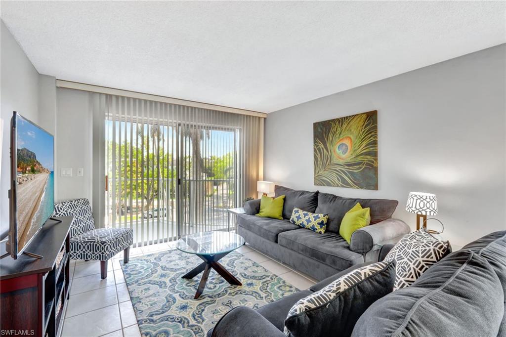 1300 Gulf Shore BLVD N 407