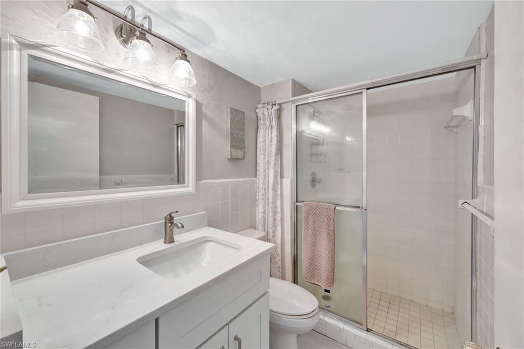 1300 Gulf Shore BLVD N 407 photo 15