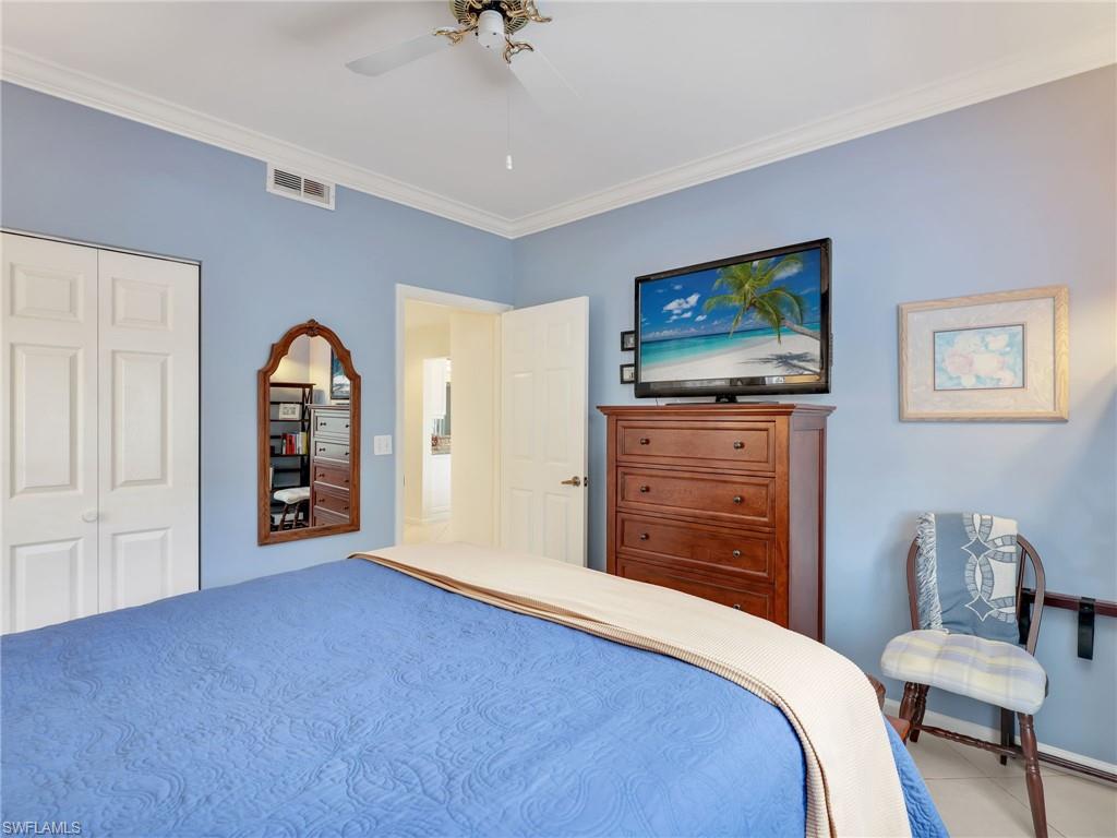 725 Saratoga CIR A101 photo 26
