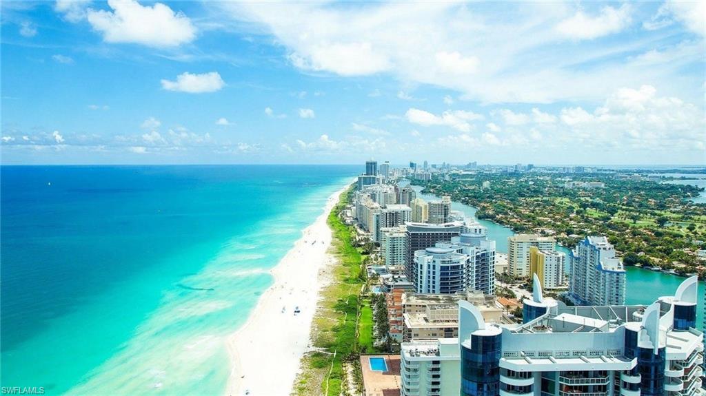 Naples has 9 mi of beach, 40 beach access