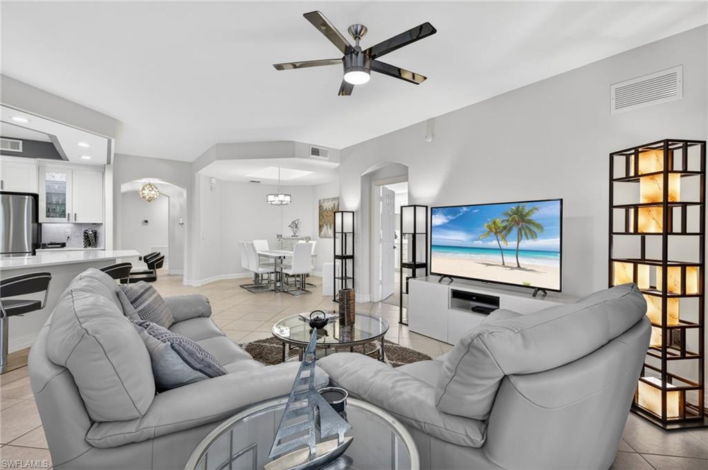 Cable & WiFi throughout
