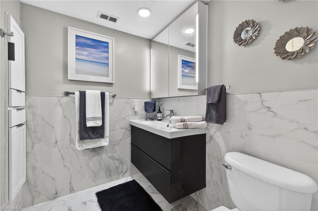 Quartz, rain shower, OEKO-TEX towels