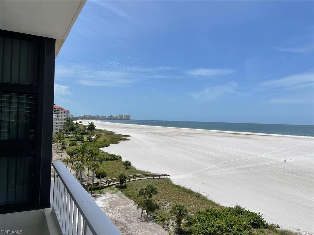 320 Seaview CT 2-712