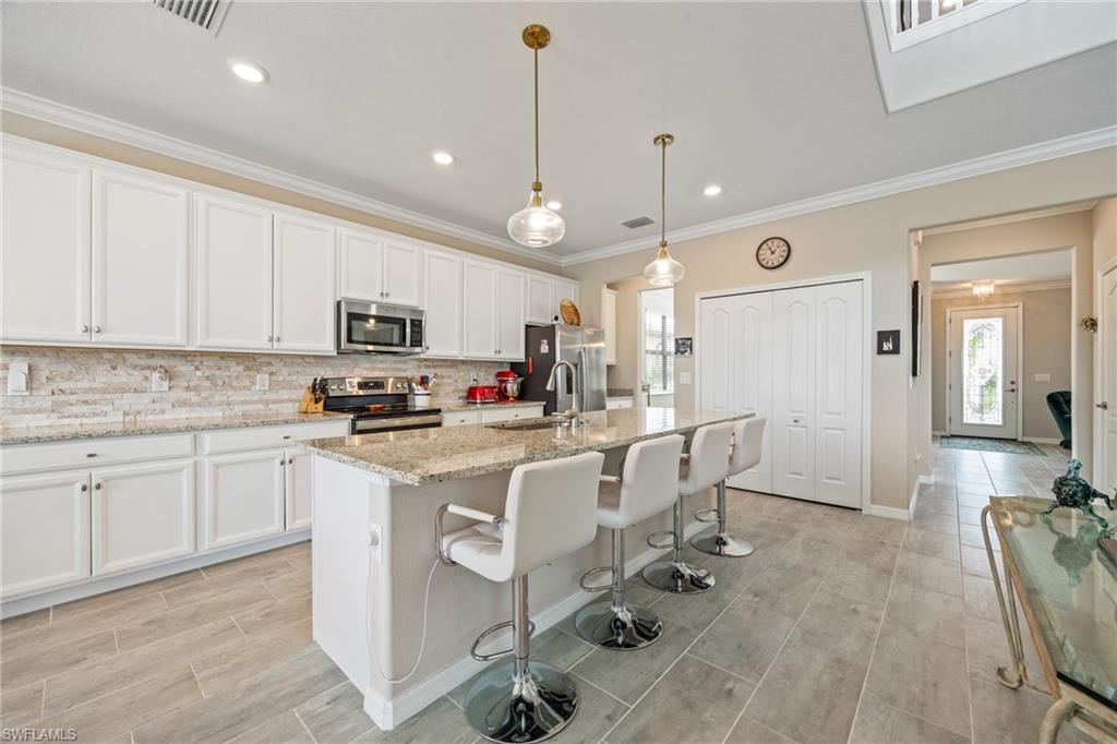 3432 Murcia CT photo 9