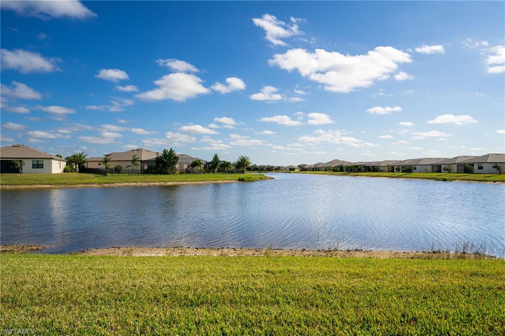 3432 Murcia CT photo 18