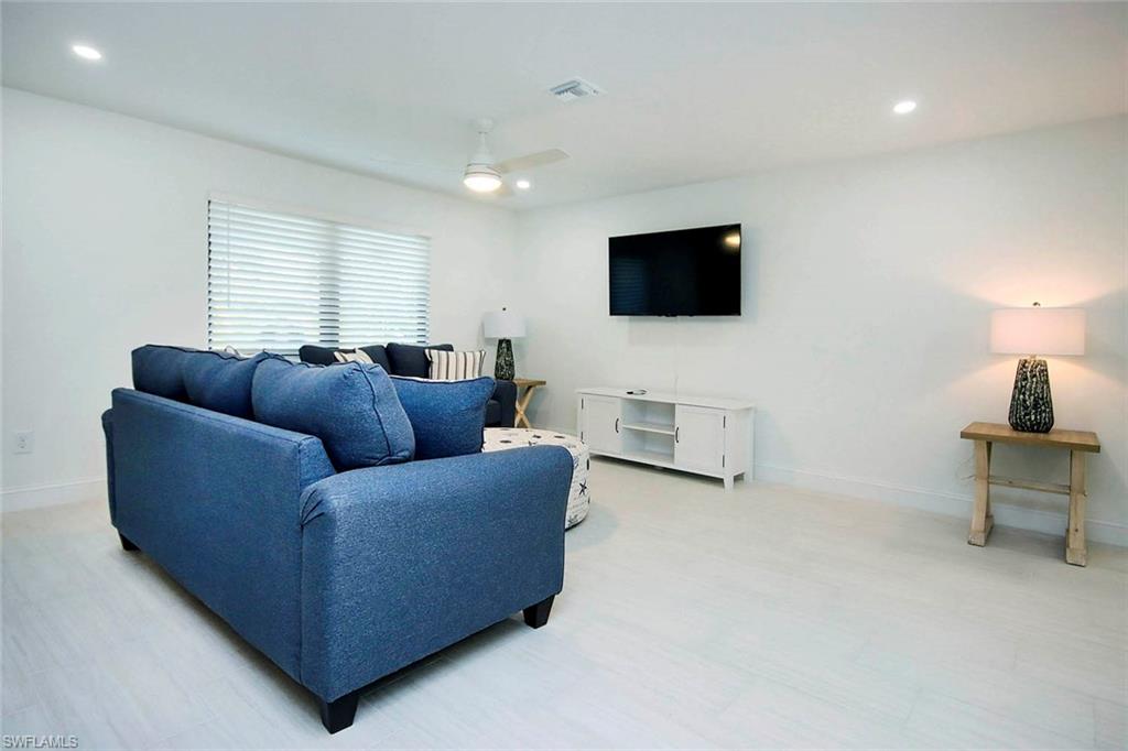 5117 Sea Bell RD A102 photo 8