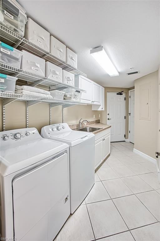 Laundry_with_sink__storage