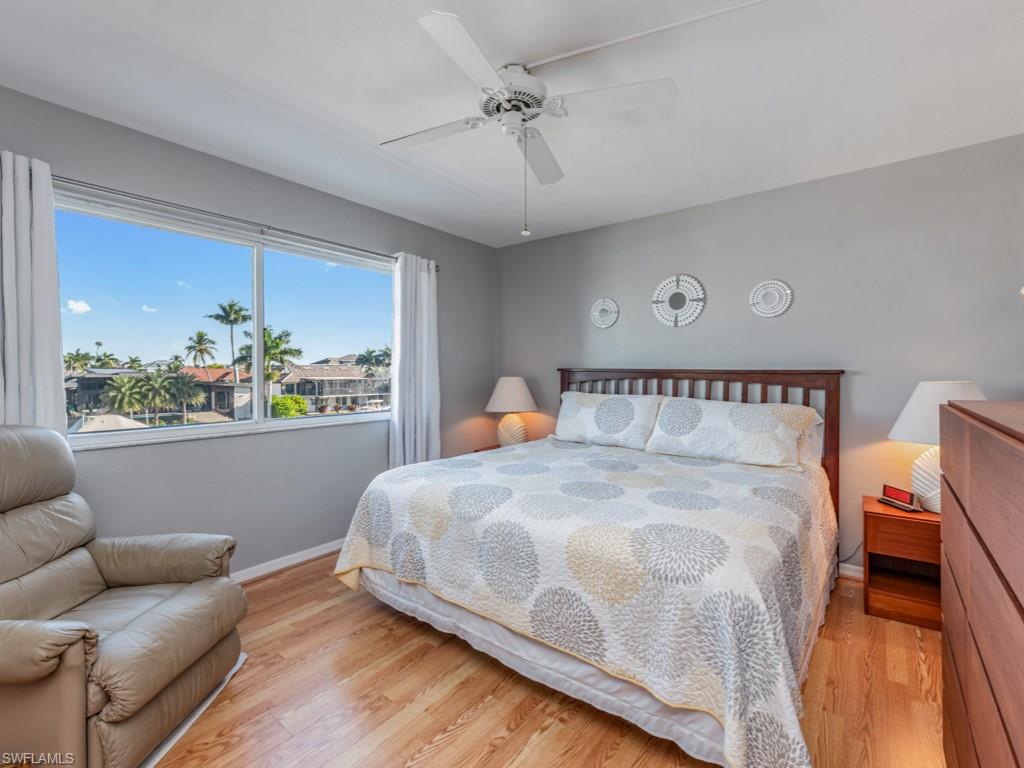 893 Collier CT 3-301 photo 17
