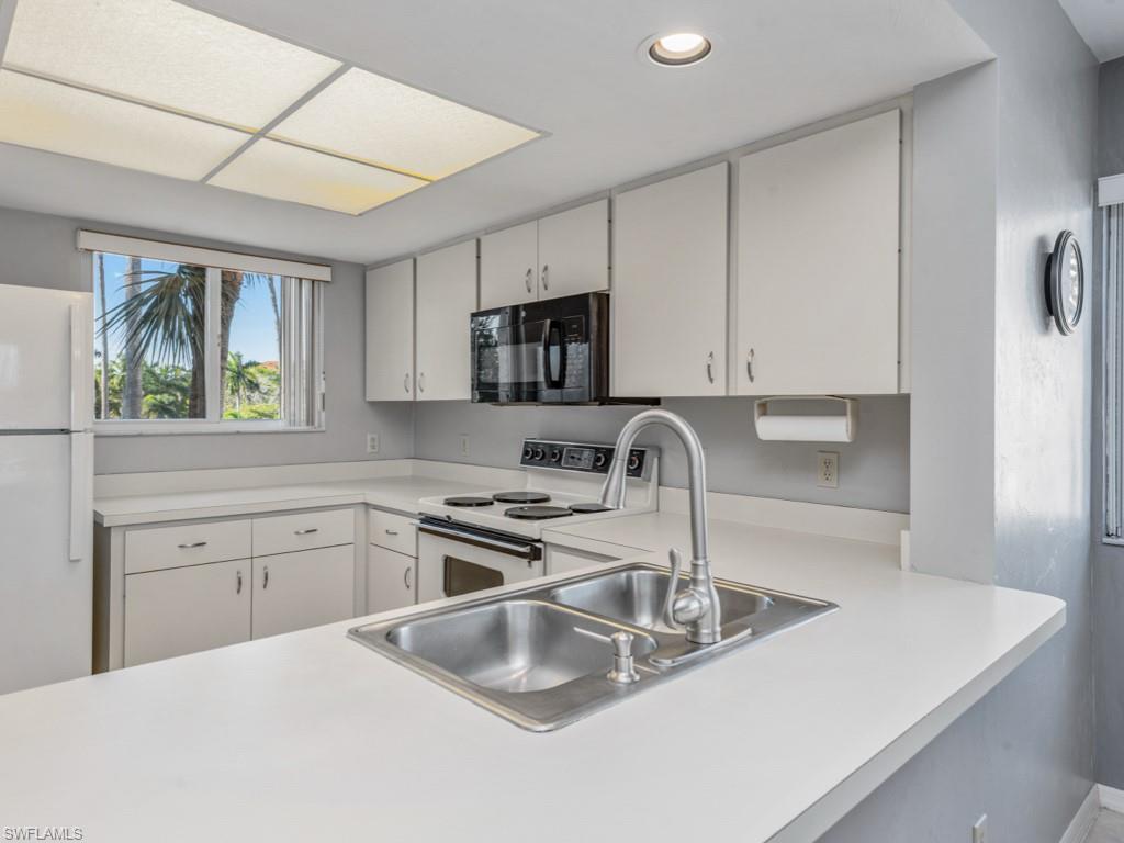 893 Collier CT 3-301 photo 7