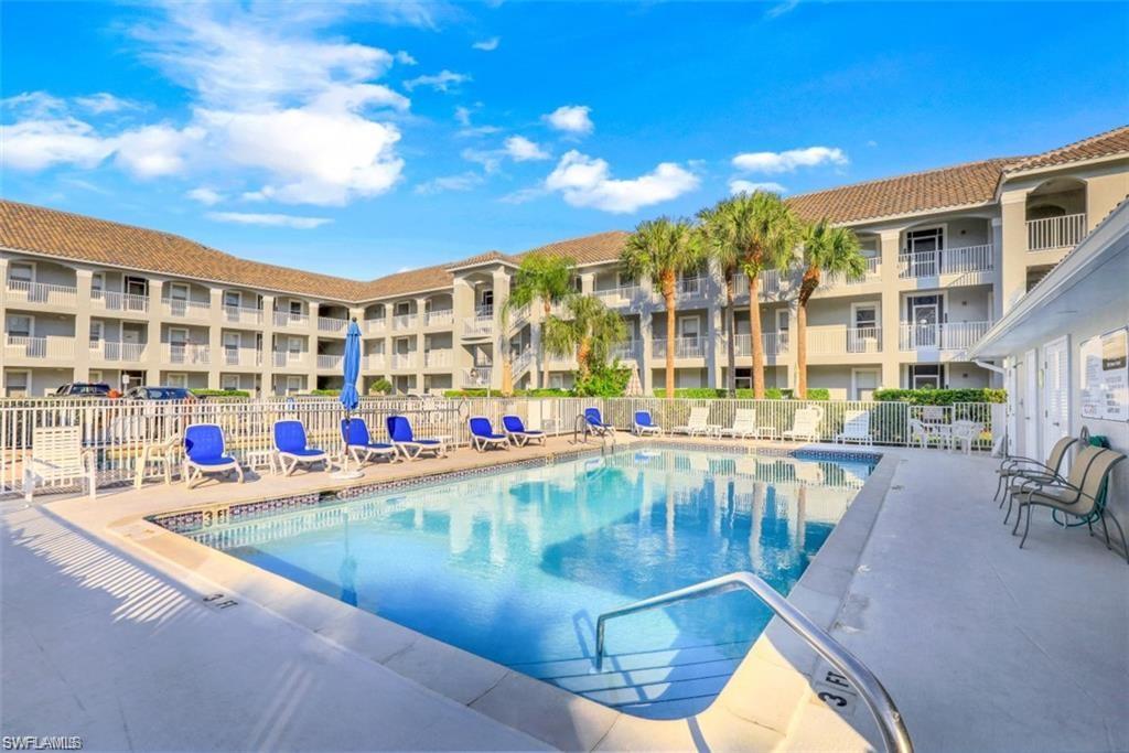 519 Roma CT 3-301