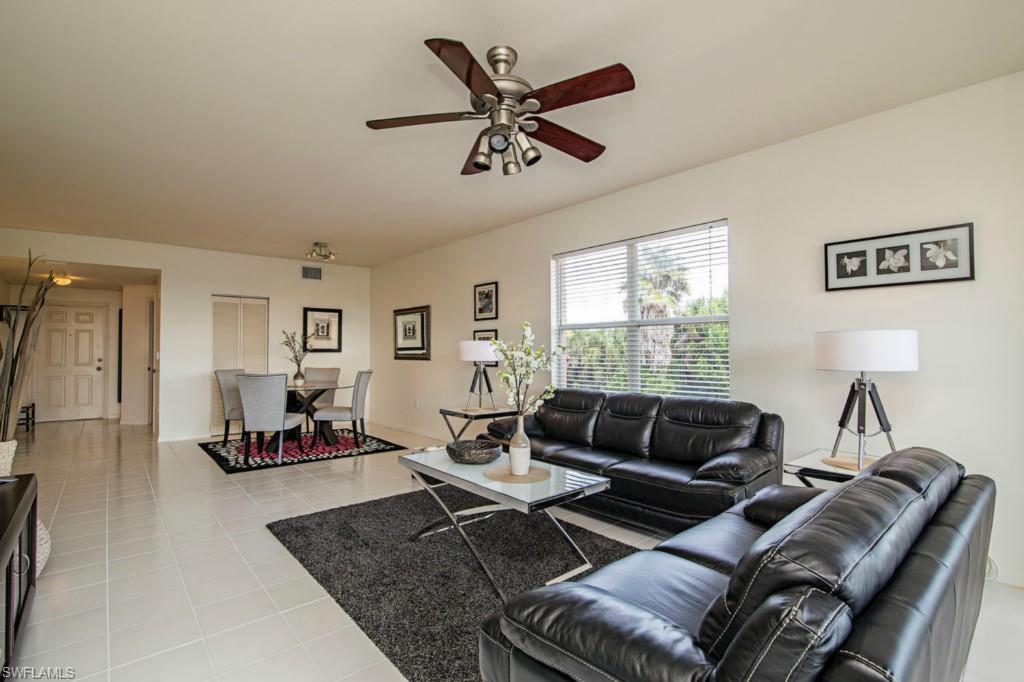 519 Roma CT 3-301