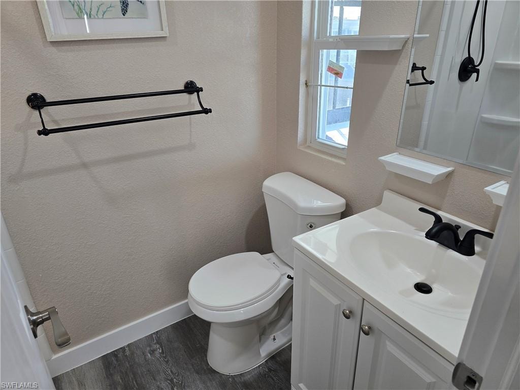 4701 Leilani LN photo 14