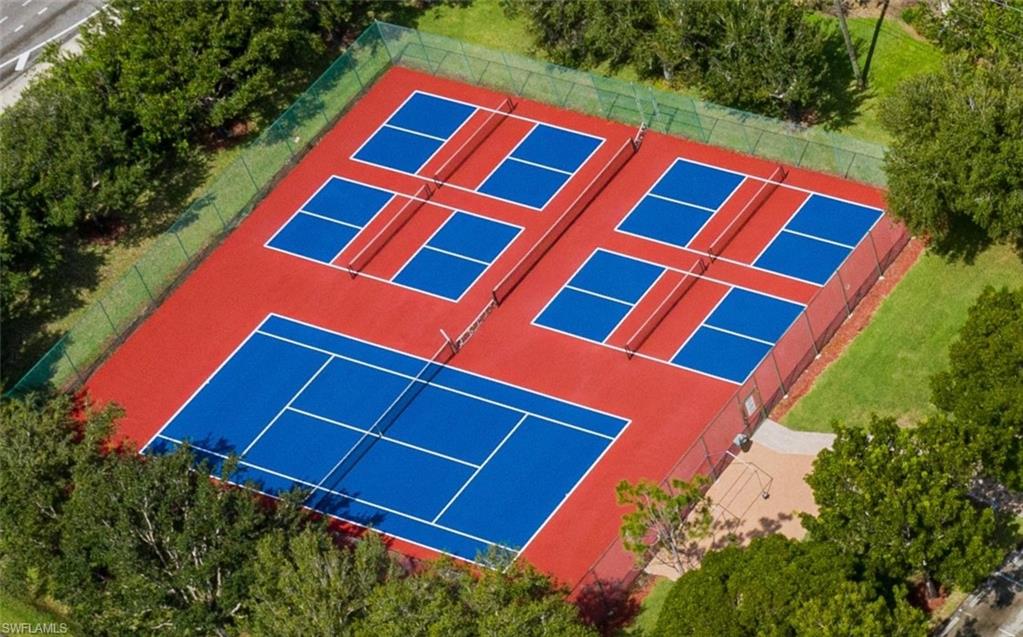 Pickle ball and tennis courts