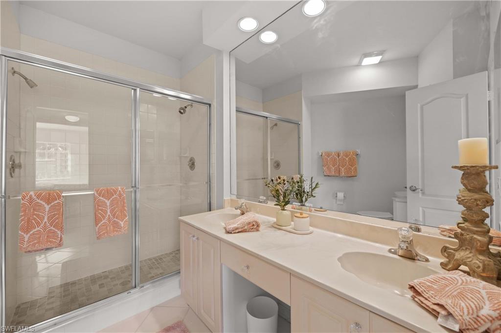 8415 Excalibur CIR B10 photo 15