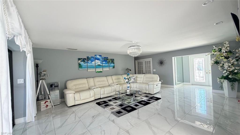1709 SE 44th TER
