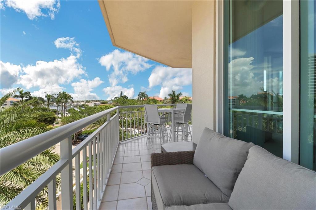 4255 Gulf Shore BLVD N 201 photo 27