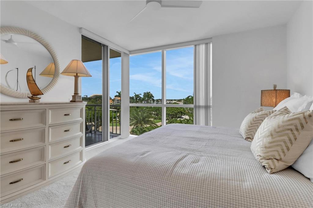4255 Gulf Shore BLVD N 201 photo 17