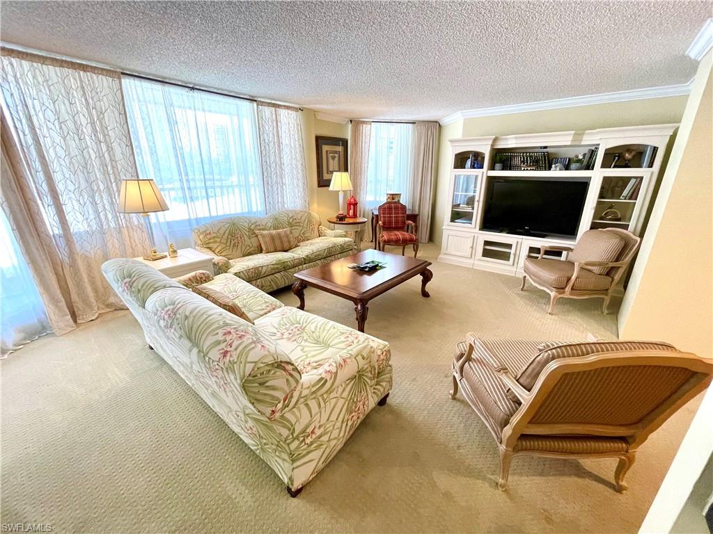 4041 Gulf Shore BLVD N 105