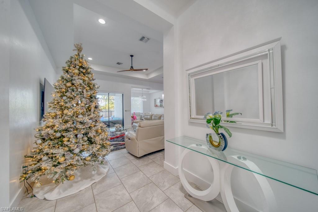 1528 NW 24th PL