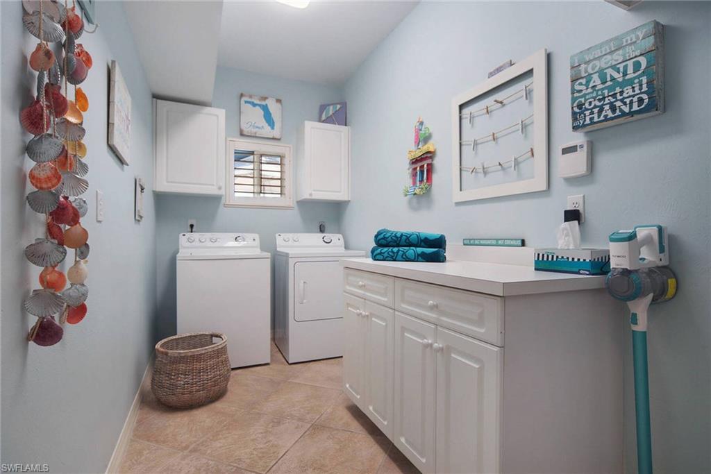 60 4th ST photo 27