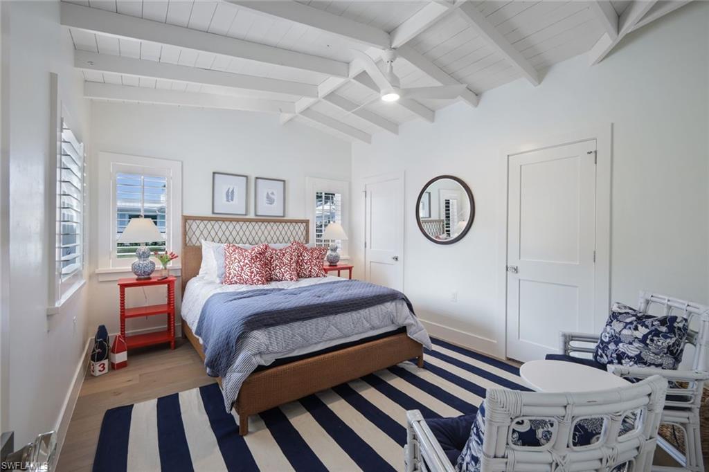 Guest Room - queen bed