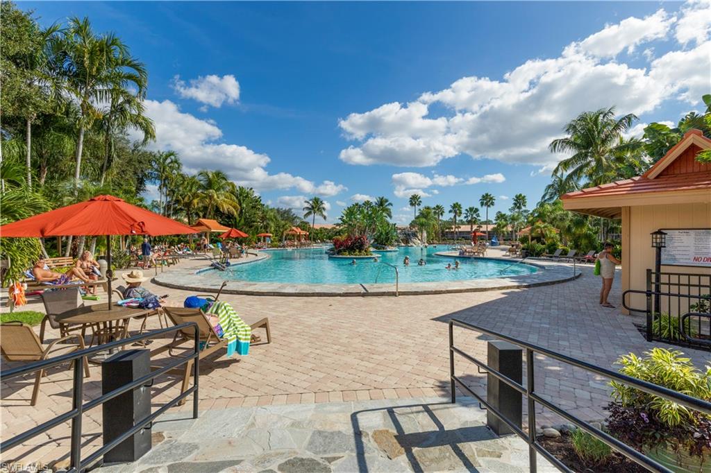 ARRIVING AT THE POOL