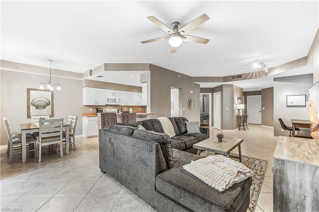 24827 Lakemont Cove LN 101 photo 6
