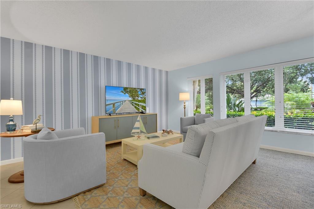 284 4th ST S 103
