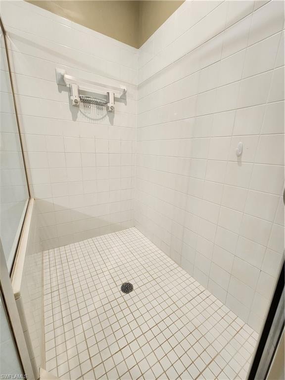 11082 Lakeland CIR photo 16